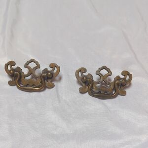 Set Of 2 Chippendale Style Brass Plated Batwing Drawer Pulls Made In Canada